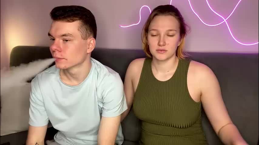 julielourens Live Sex December 17, 2025