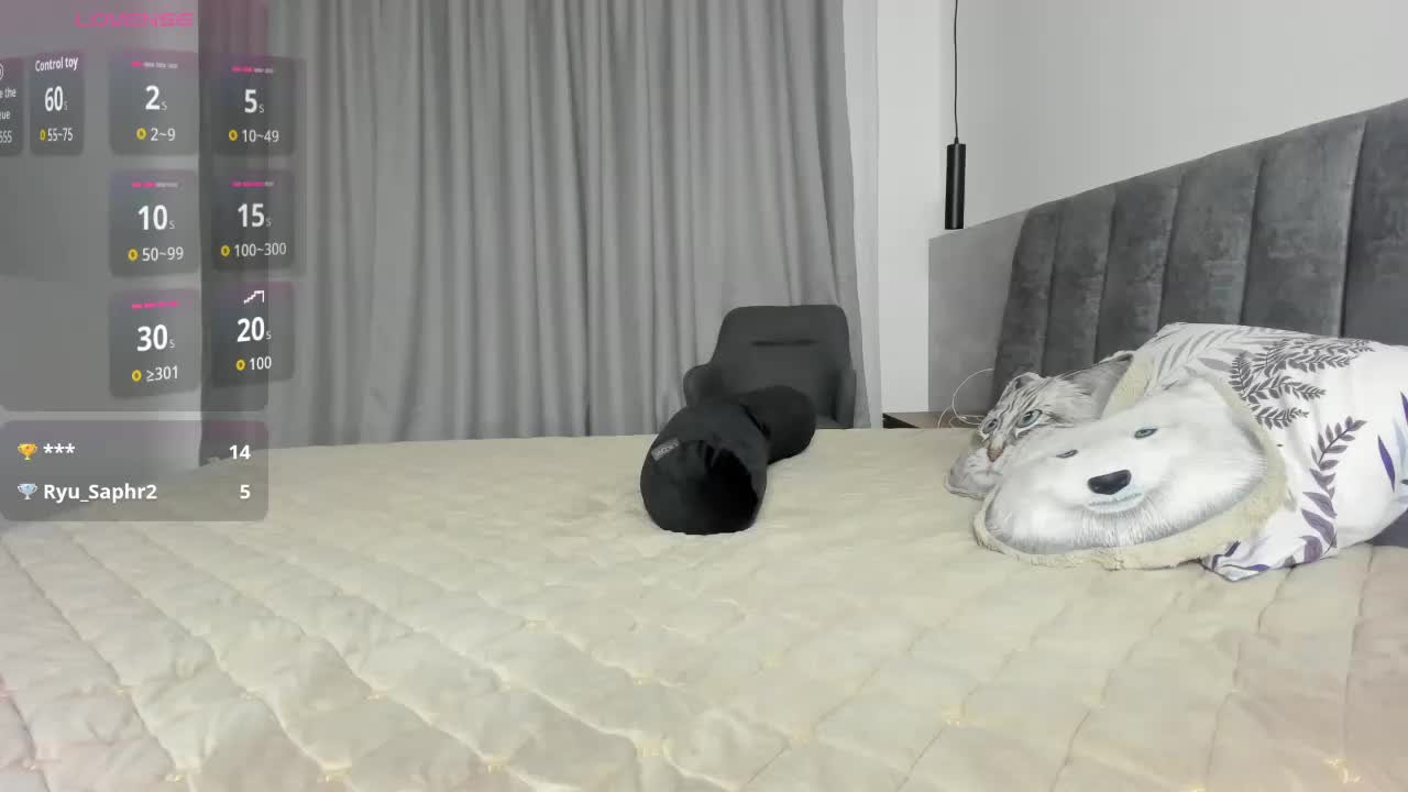 MCfly-1 Live Sex December 13, 2025