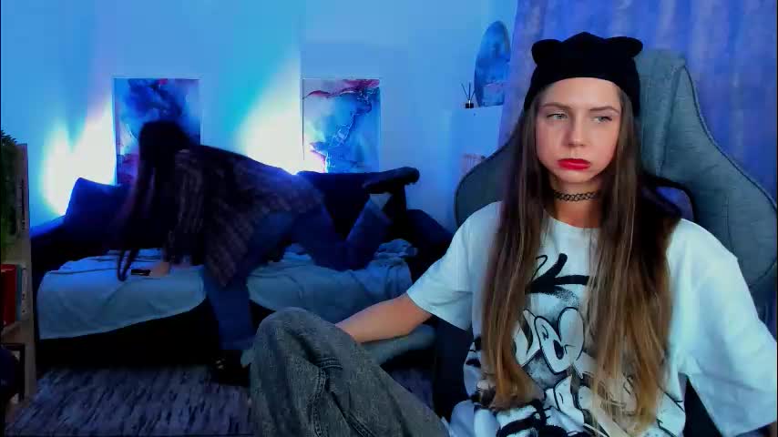 emilywiled Live Sex December 13, 2025