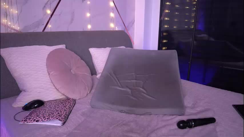 jayjaypink_ Live Sex December 13, 2025