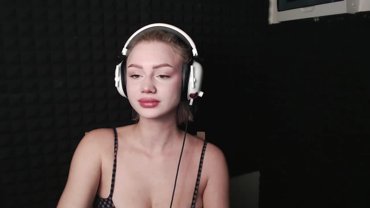 Ice-hot Live Sex December 14, 2025