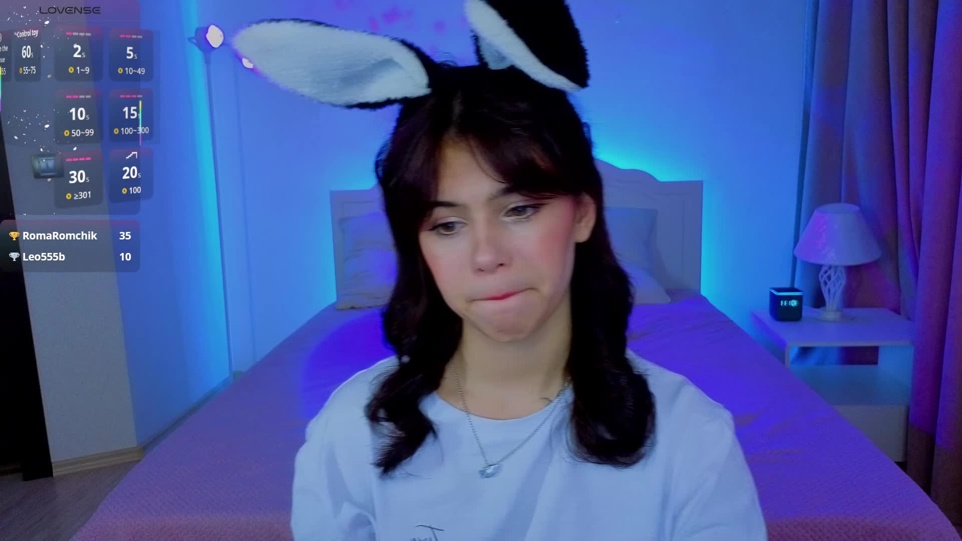 CoralineJones Live Sex December 17, 2025