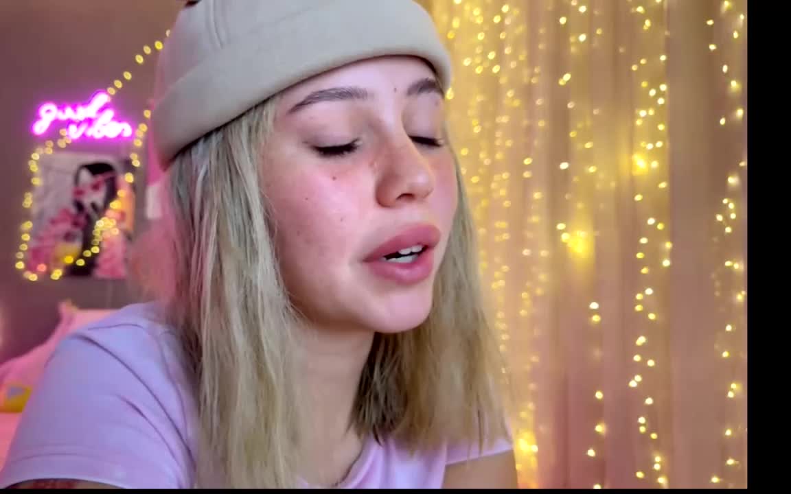 dikidii Live Sex December 12, 2025