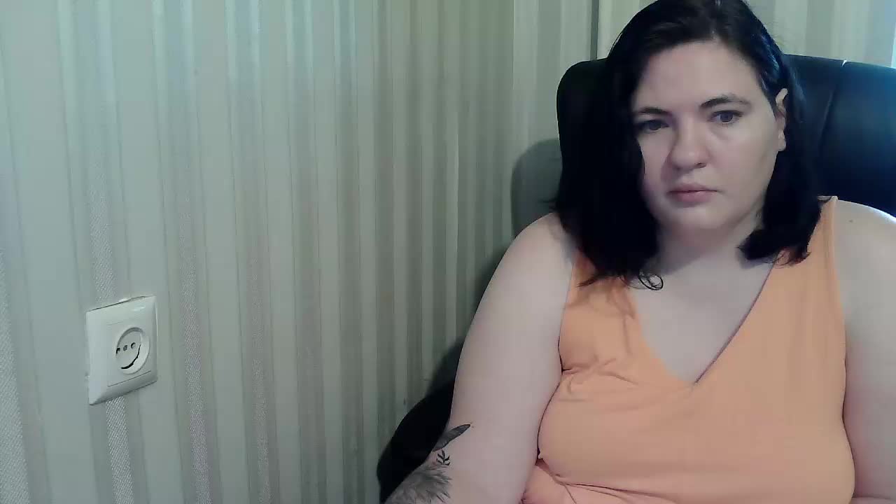 XLisaBlueX Live Sex December 13, 2025