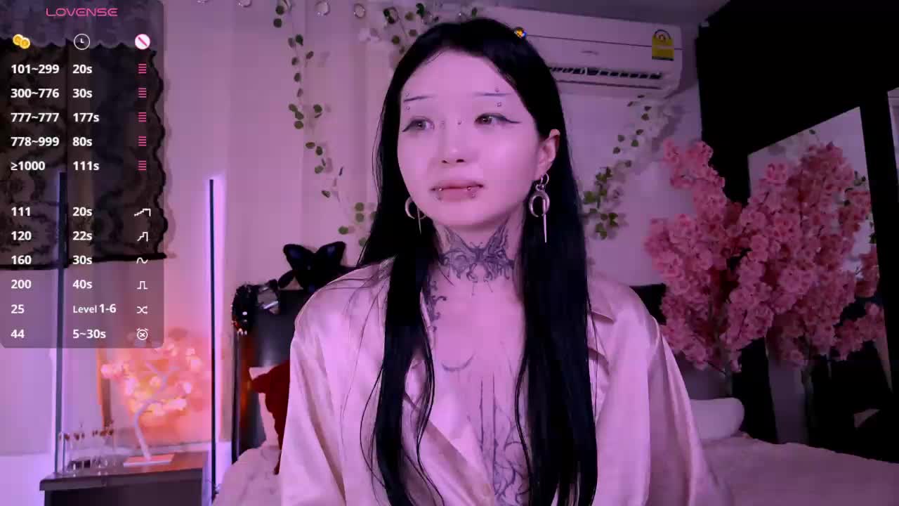 Leinbone Live Sex December 13, 2025