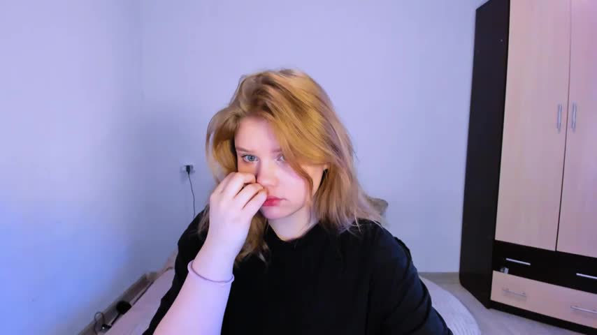 LaseyMoon Live Sex December 13, 2025