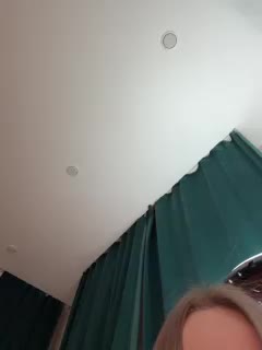 Ellidi Live Sex December 13, 2025