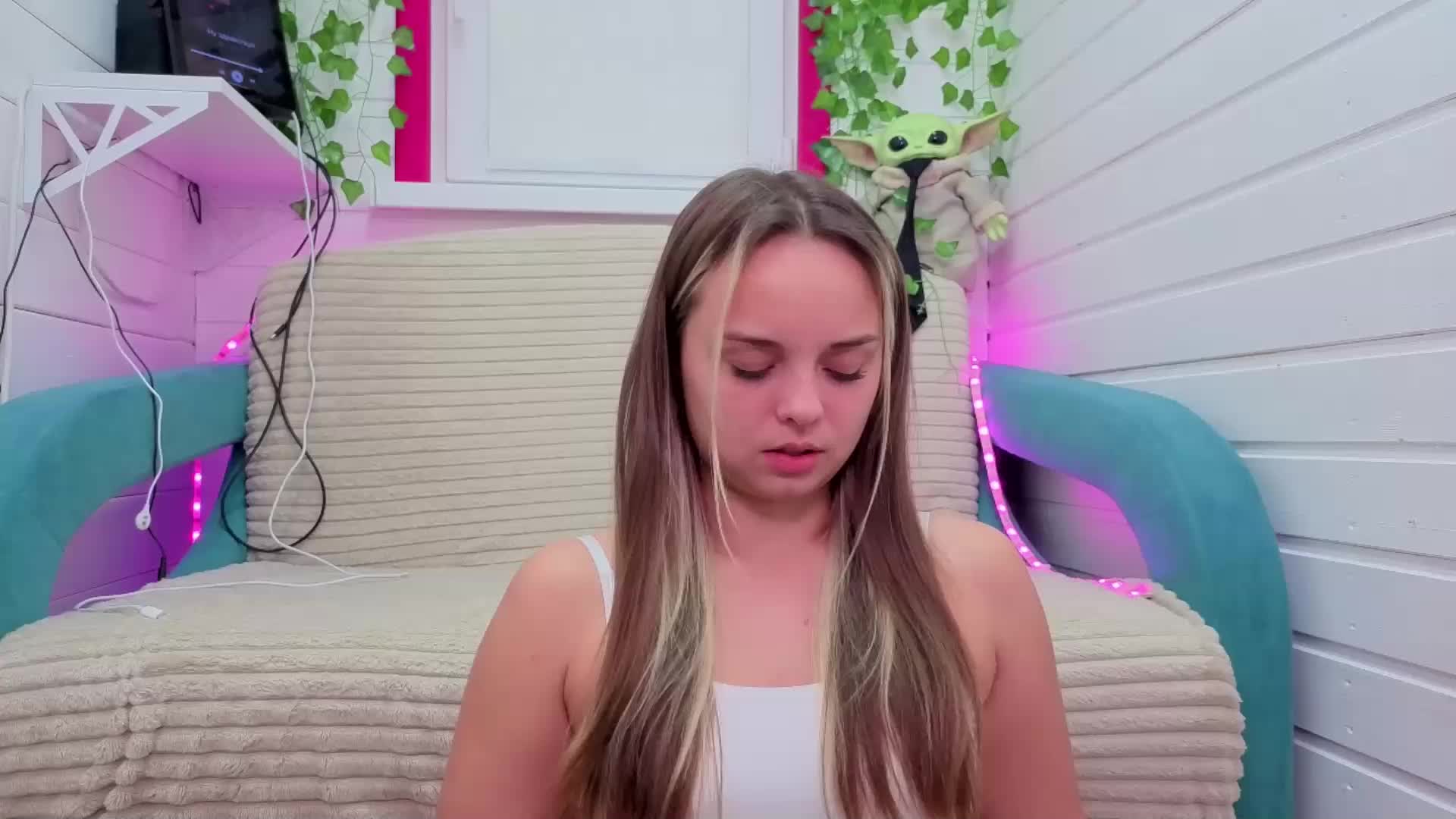 misss-vikki Live Sex November 10, 2025