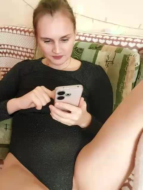 LisaLovHoney Live Sex December 14, 2025