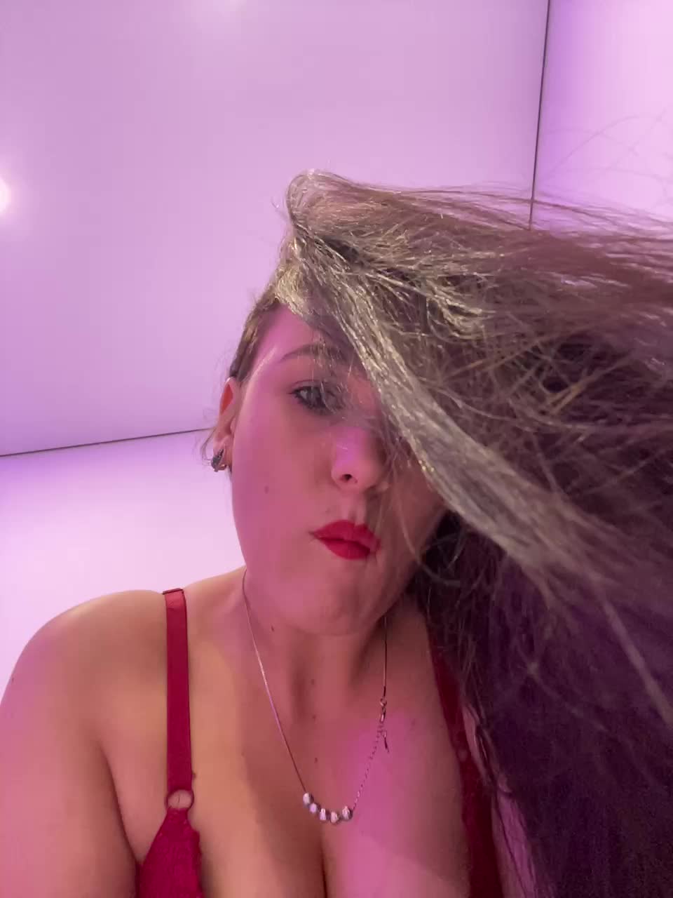 Potifays Live Sex December 14, 2025