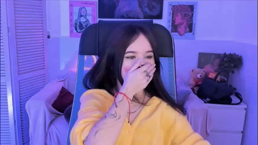 elainebeness Live Sex December 14, 2025