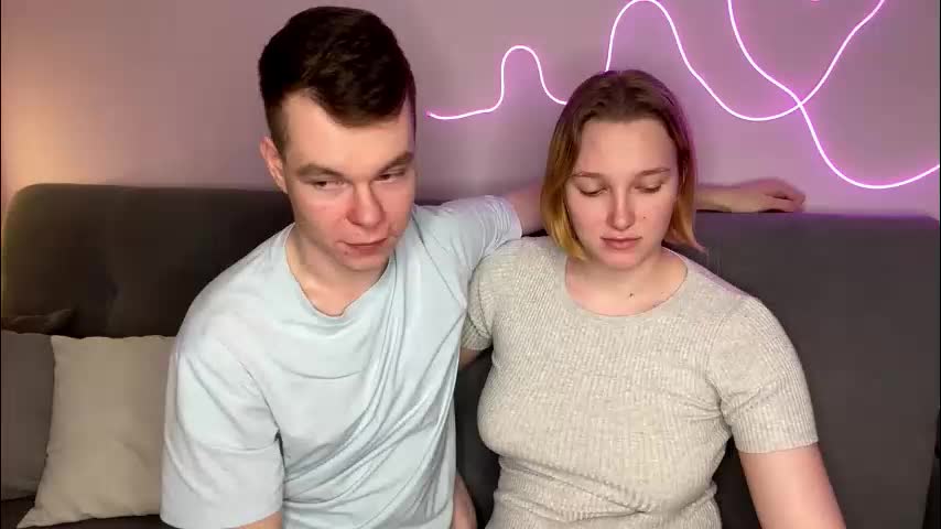 julielourens Live Sex December 17, 2025