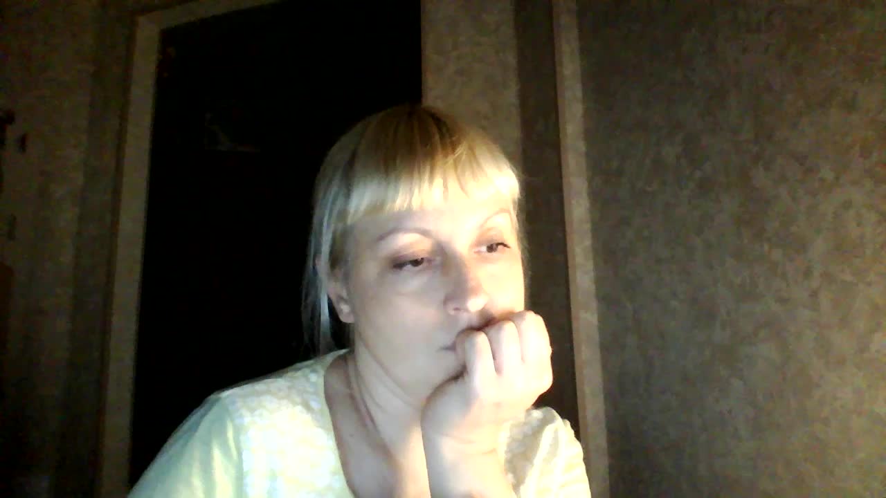 krisss2016 Live Sex December 12, 2025