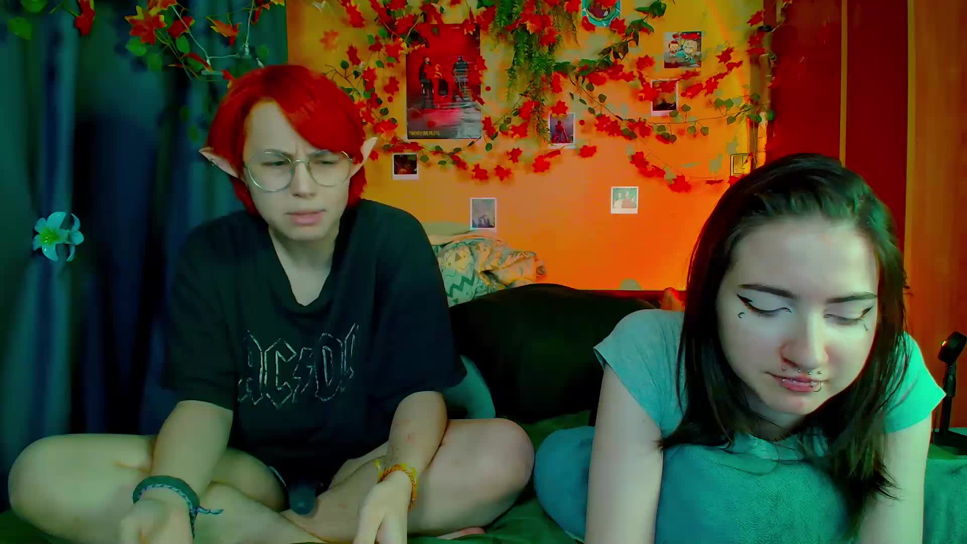 Tricky_Kitsune Live Sex December 17, 2025