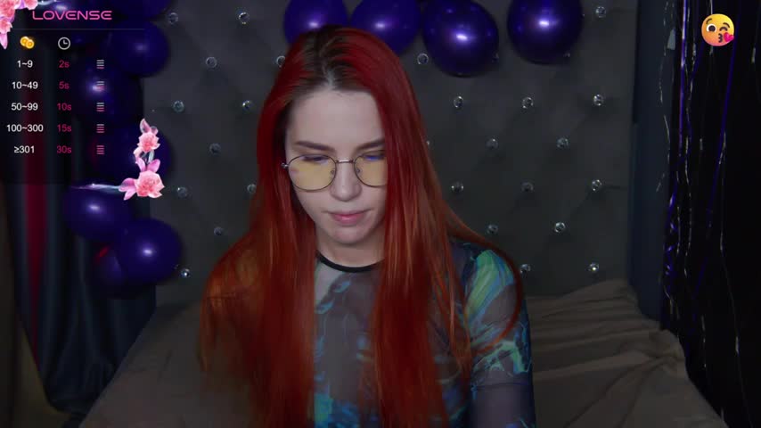 EmilyKents Live Sex December 13, 2025