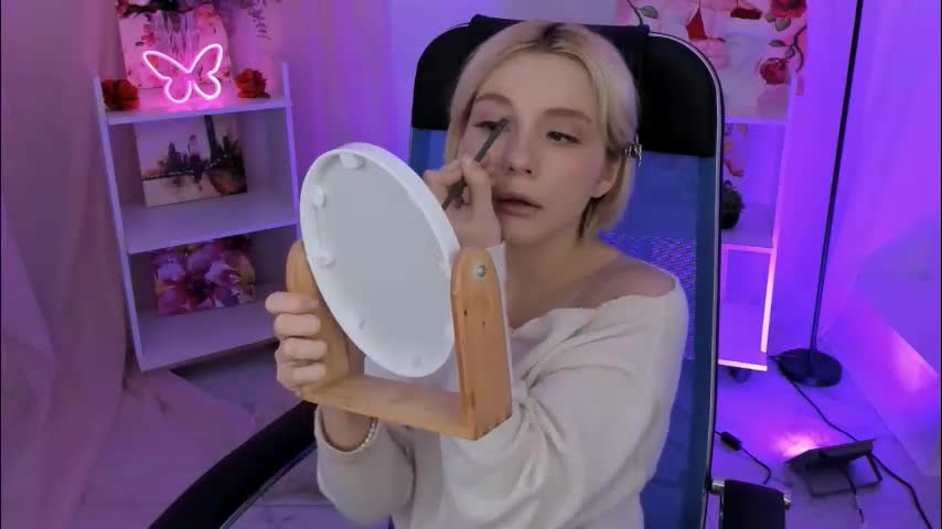 aurorawrenfield Live Sex December 13, 2025