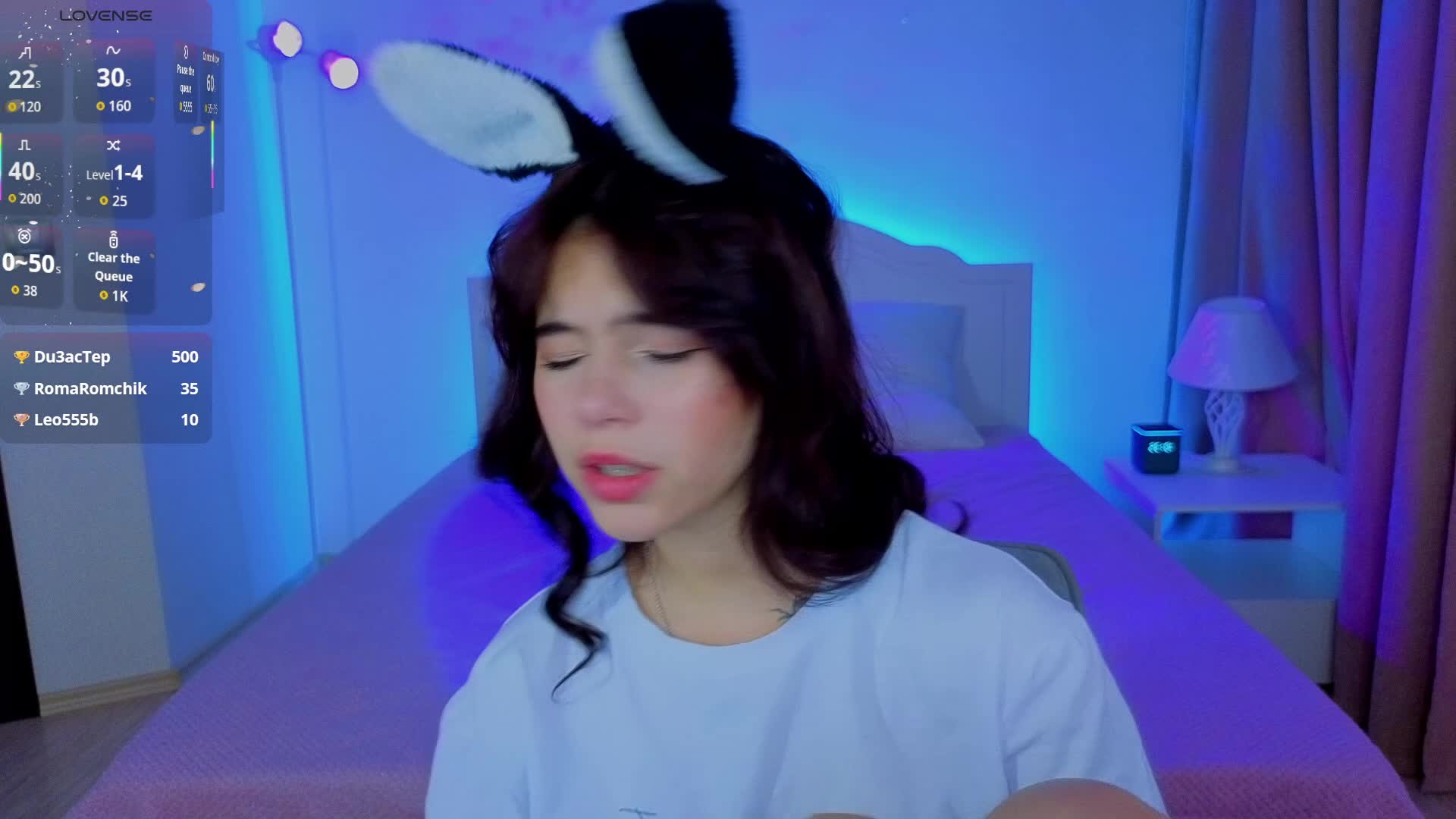 CoralineJones Live Sex December 17, 2025