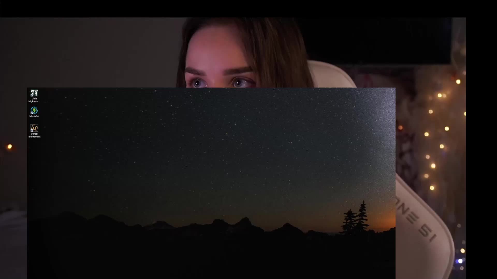 MiniNika Live Sex December 14, 2025