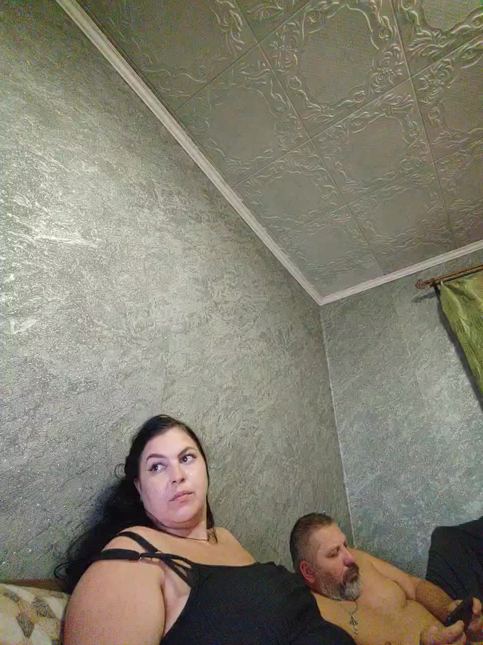 Cleopatra1990 Live Sex December 17, 2025