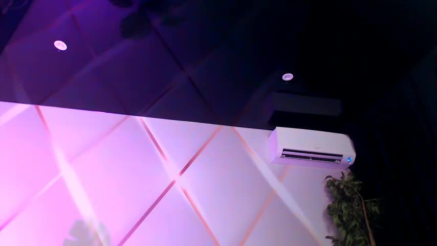 OksanaOcean Live Sex December 13, 2025