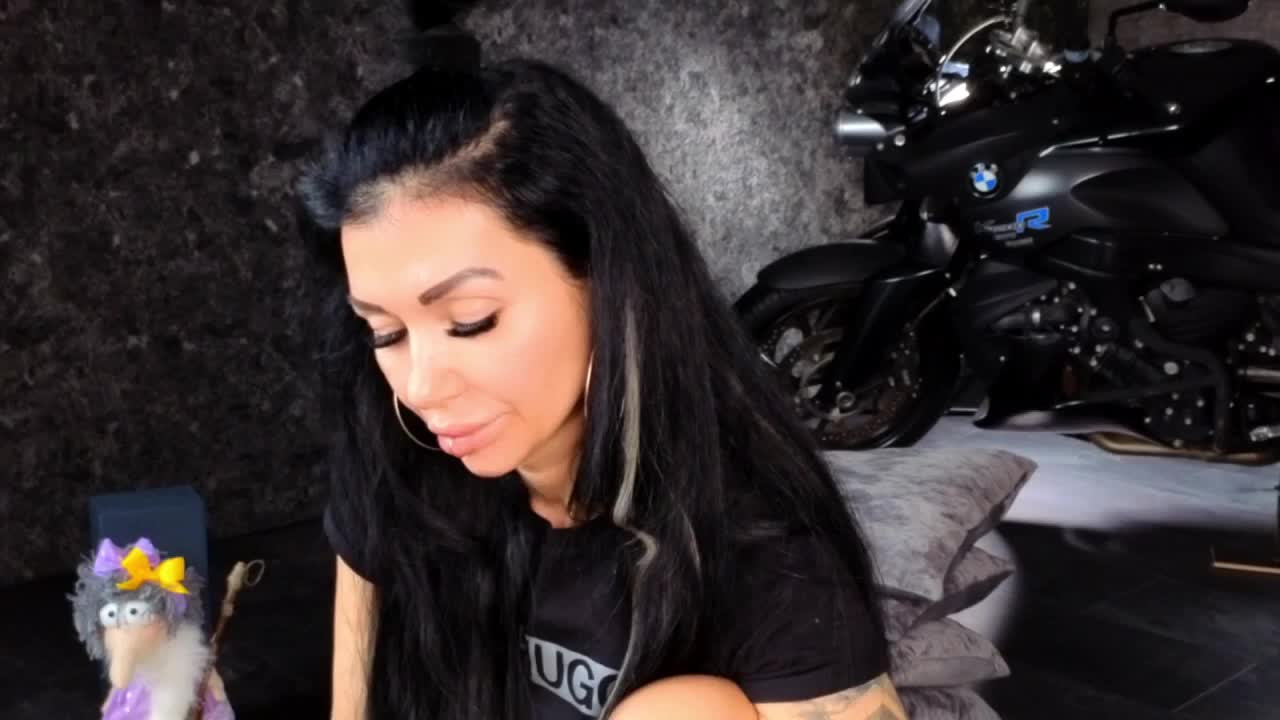 -BABAYAGA- Live Sex December 17, 2025