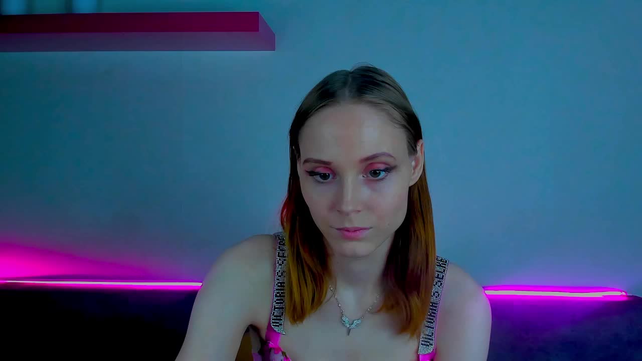 GinaLovely Live Sex December 17, 2025
