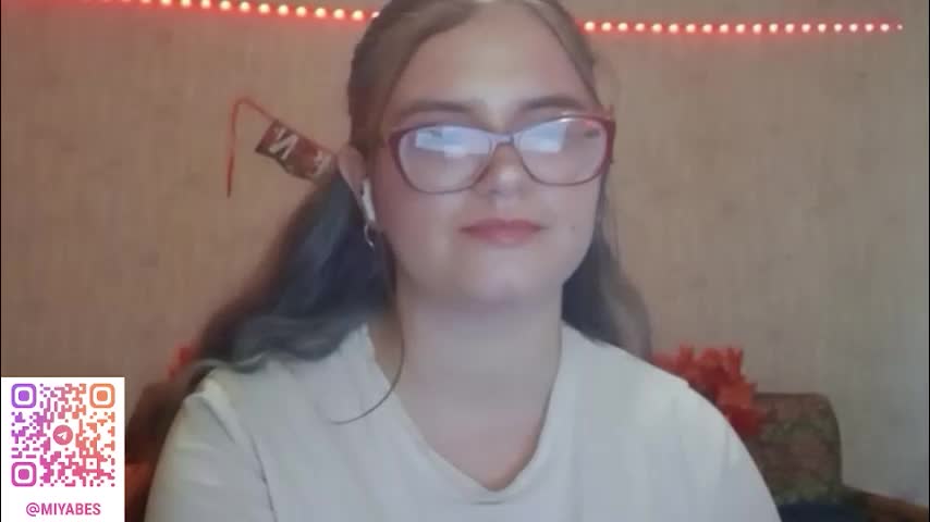 miyabe Live Sex December 13, 2025