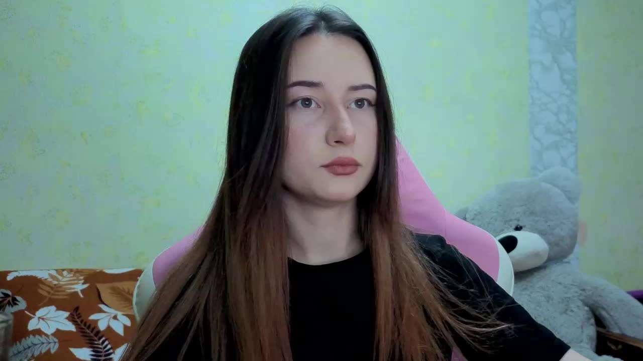 Unearthly Live Sex November 10, 2025