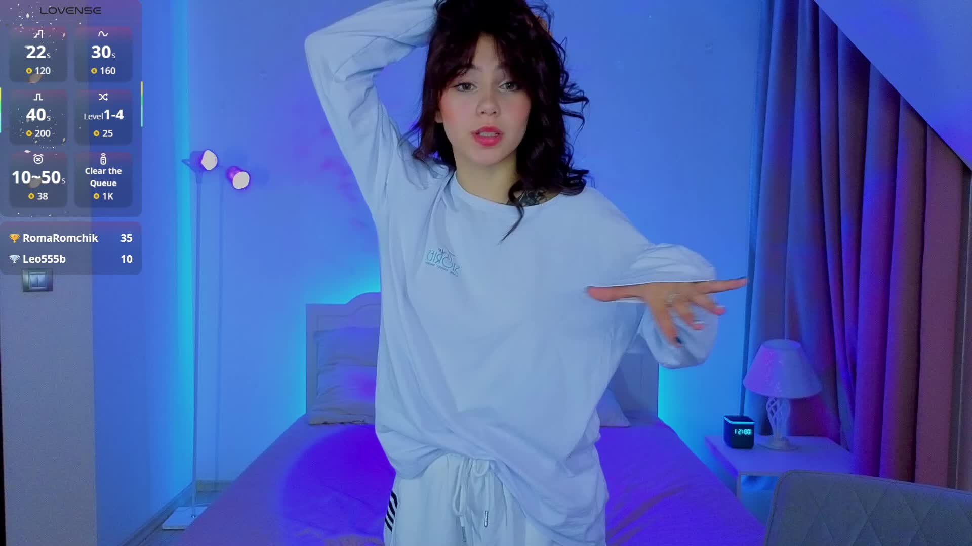 CoralineJones Live Sex December 17, 2025