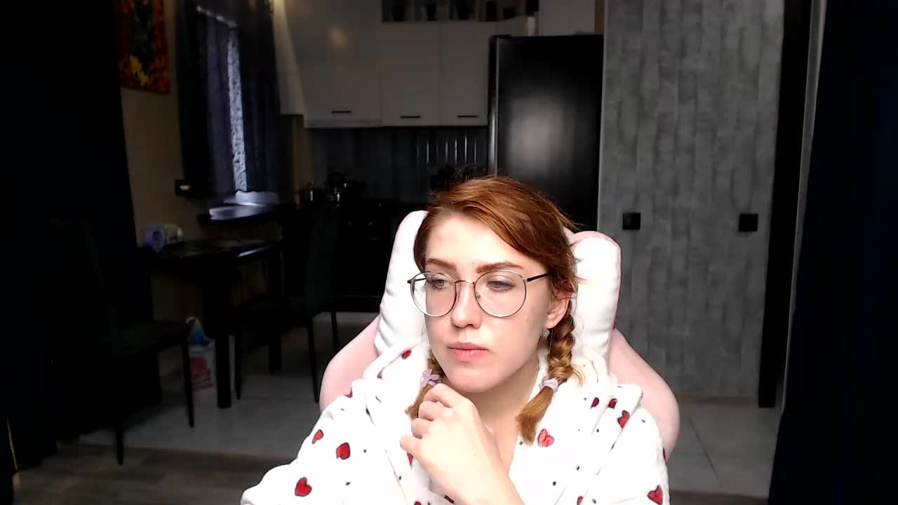 Regimasmile Live Sex December 13, 2025