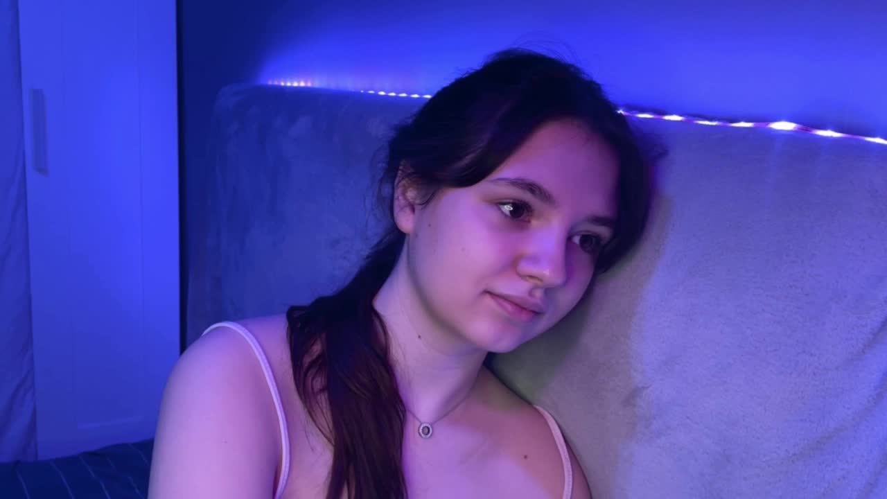 kisankiss Live Sex December 17, 2025