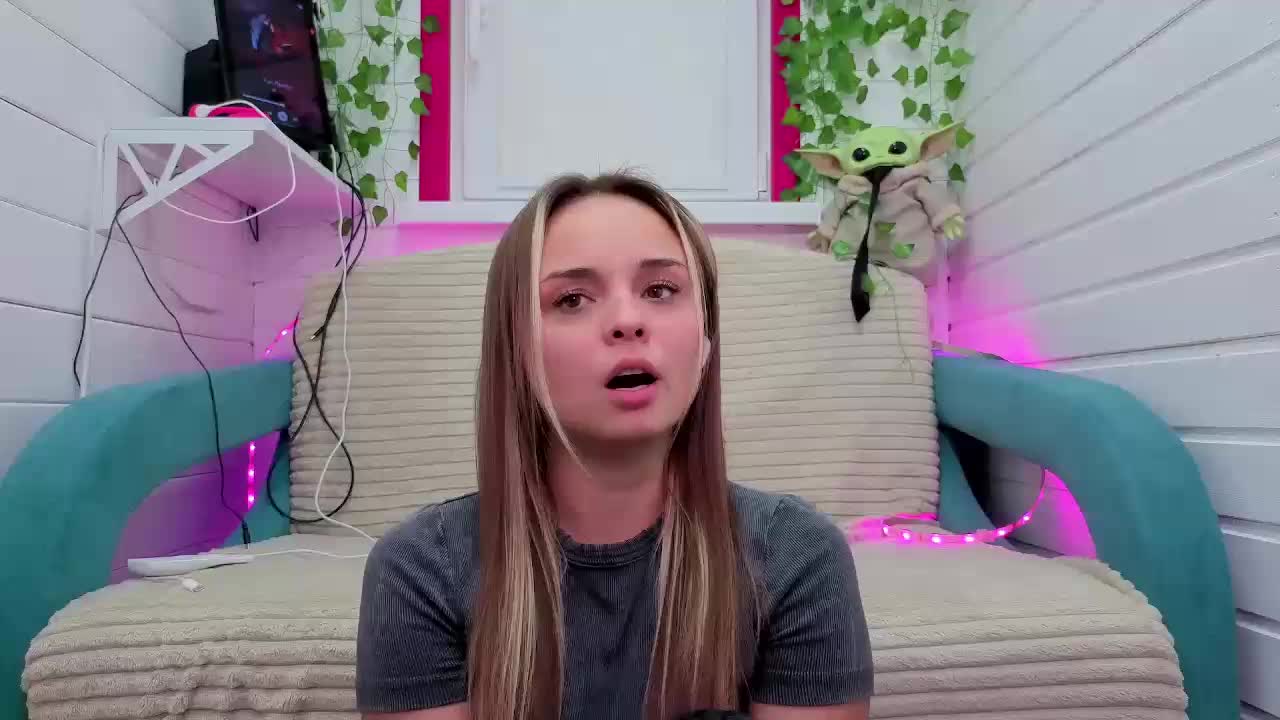 misss-vikki Live Sex November 10, 2025