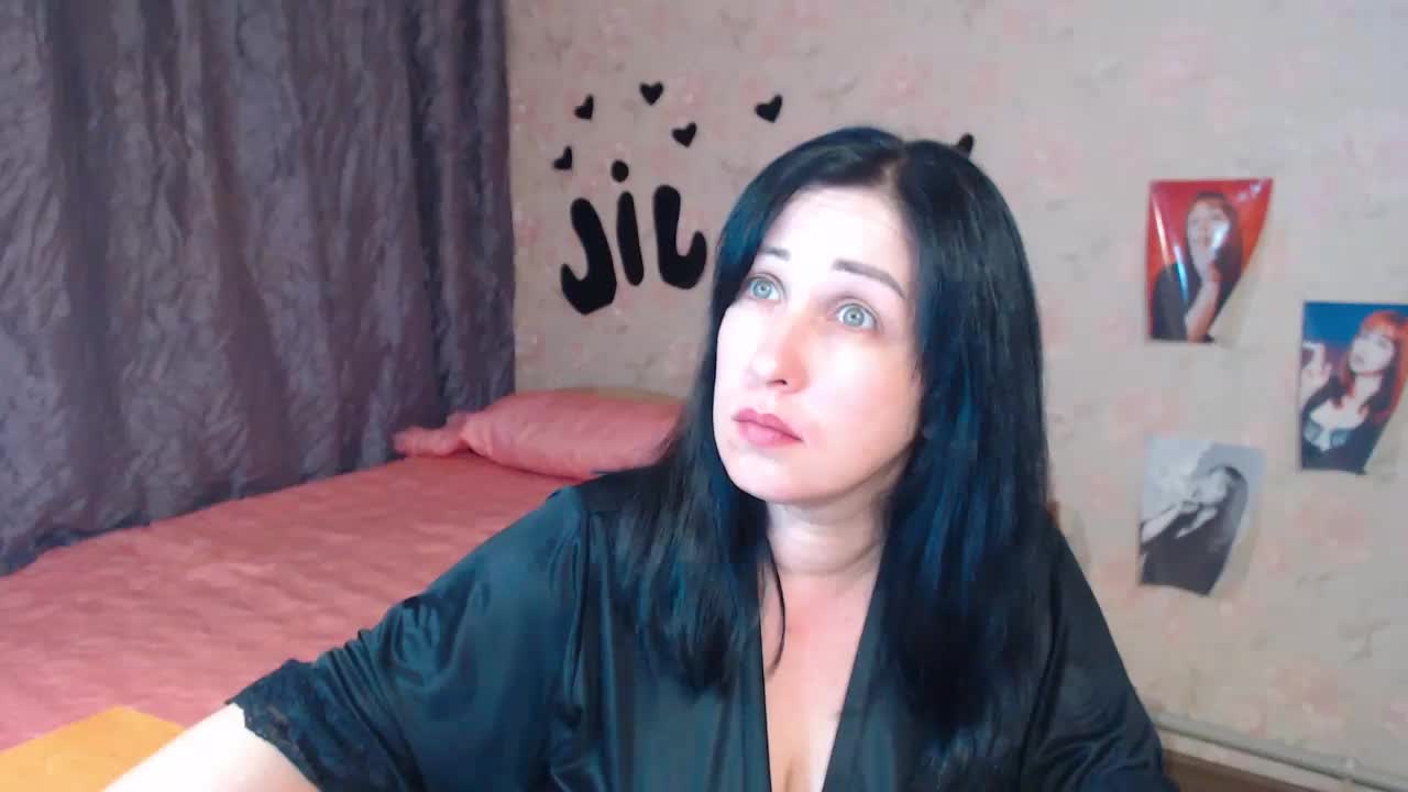 JillStevens Live Sex December 17, 2025