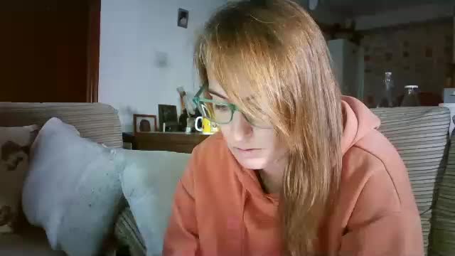 lolahueso Live Sex December 17, 2025