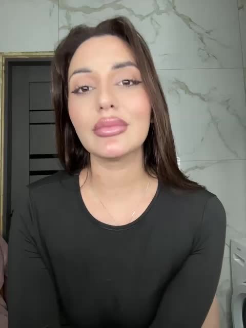 Kristaly Live Sex December 14, 2025