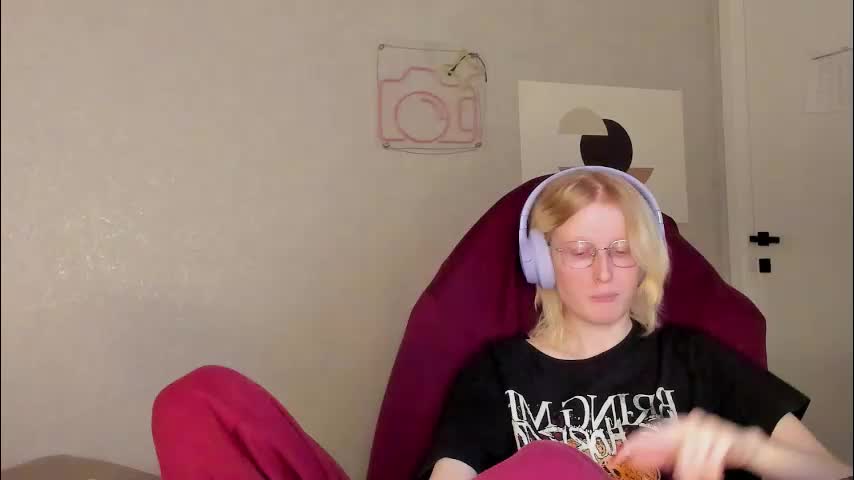 elizabeth_harpper Live Sex December 13, 2025