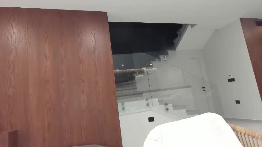 ehotlovea Live Sex December 14, 2025