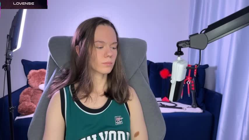 SharkyBaby Live Sex December 13, 2025