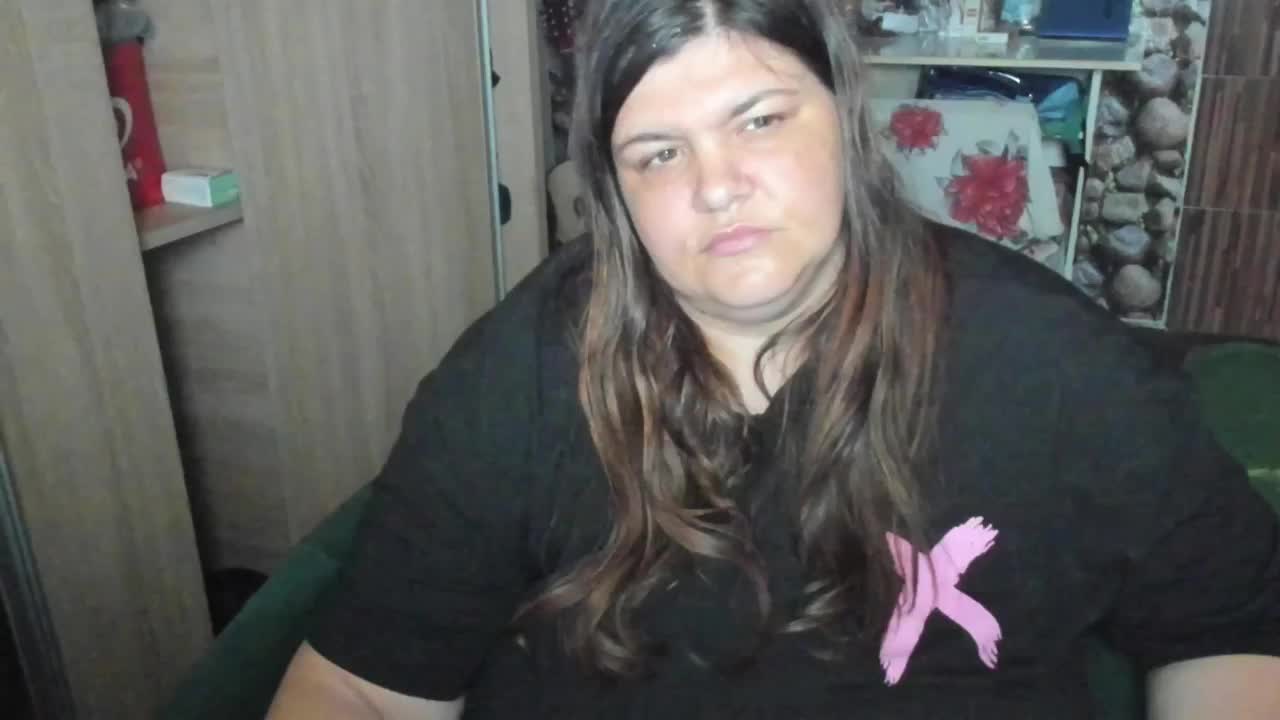 Ionysexylips69 Live Sex December 15, 2025