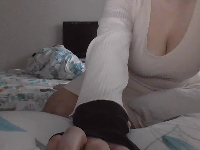 Takie-milye Live Sex December 14, 2025