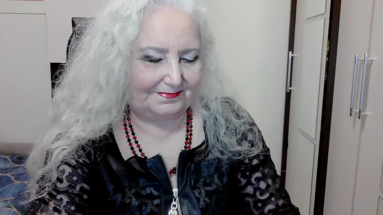 GrannyWants Live Sex December 15, 2025