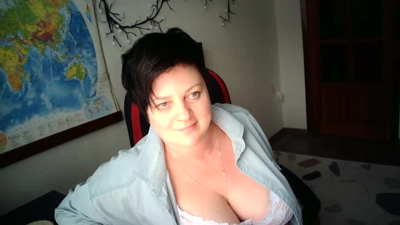 -alenyshka- Live Sex December 13, 2025