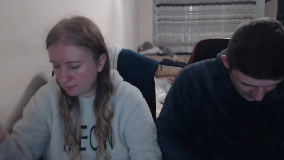 jenisandpeter Live Sex December 14, 2025