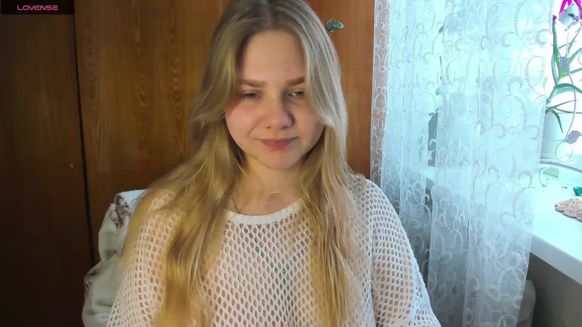 Emma-Frizea Live Sex December 13, 2025