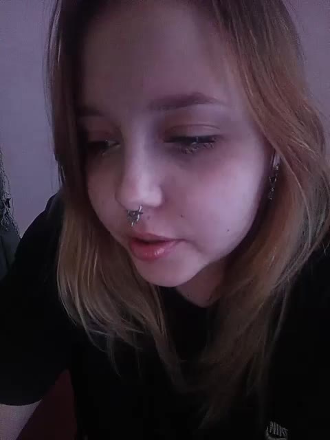 Skujnaya Live Sex December 13, 2025