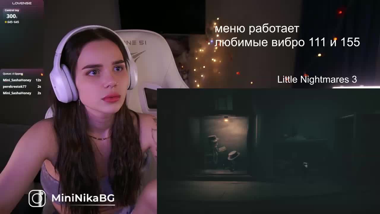 MiniNika Live Sex December 14, 2025