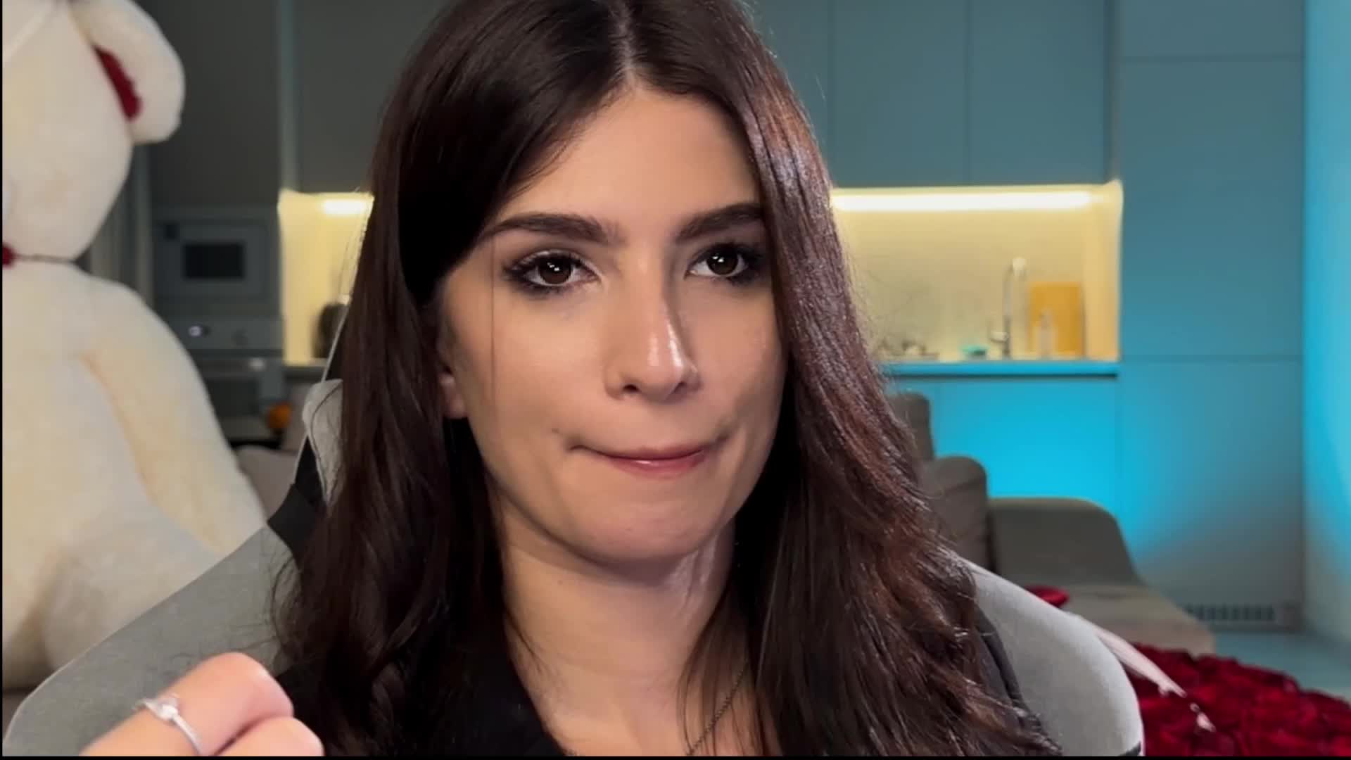 Sofi-Mi Live Sex December 12, 2025