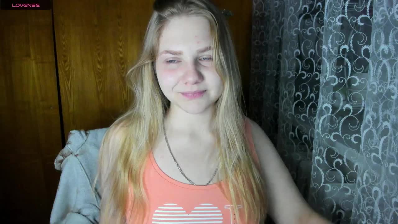 Emma-Frizea Live Sex December 13, 2025