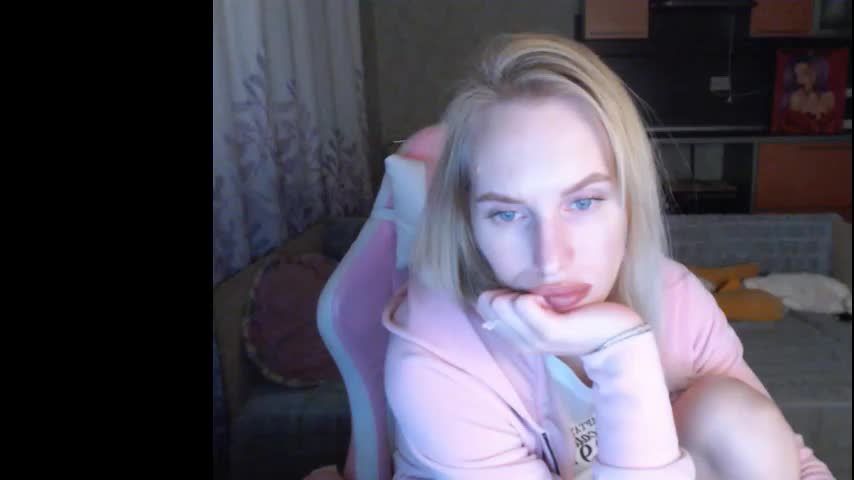 elsa_shine Live Sex December 12, 2025