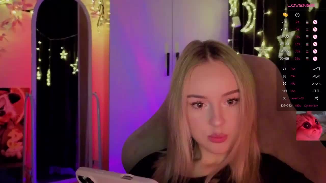 Nestyzz Live Sex December 14, 2025